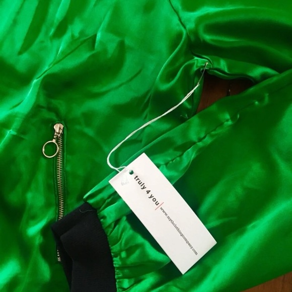 Jacket - Picture 2 of 5